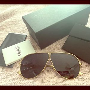 Woman’s Dior sunglasses